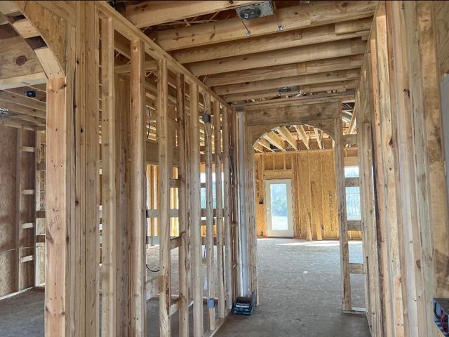 1012 Pinnacle Way, Lawrenceburg, KY 40342