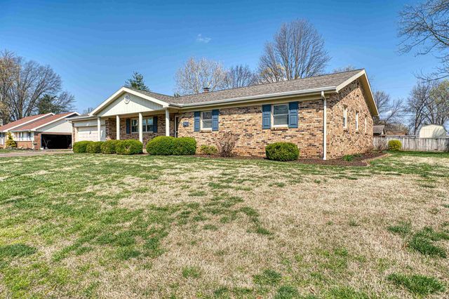 7766 Meadow Lane, Newburgh, IN 47630