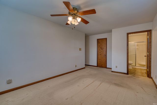 7766 Meadow Lane, Newburgh, IN 47630