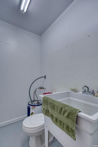 7766 Meadow Lane, Newburgh, IN 47630