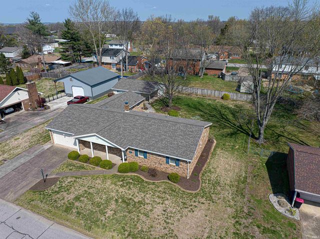 7766 Meadow Lane, Newburgh, IN 47630
