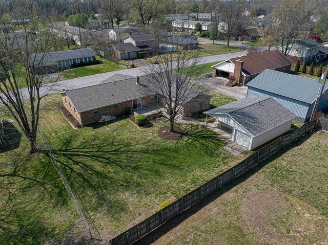 7766 Meadow Lane, Newburgh, IN 47630