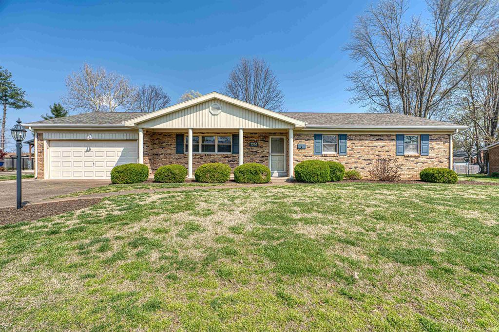 7766 Meadow Lane, Newburgh, IN 47630