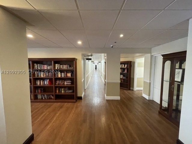 9431 Live Oak Pl 203, Davie, FL 33324