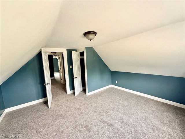1350 Russell Road, Cleveland, OH 44103