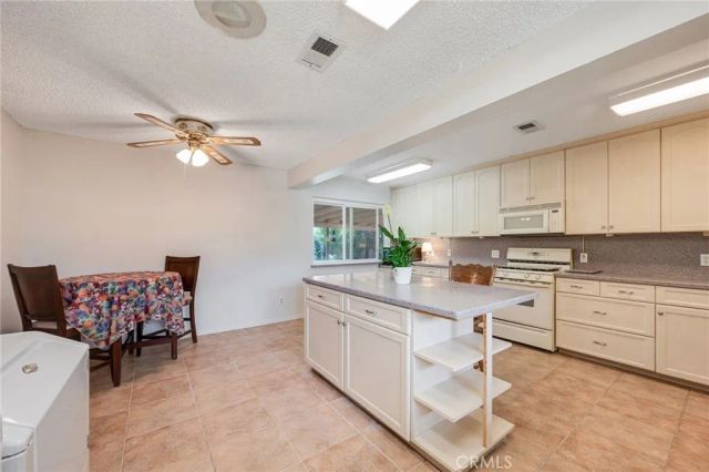 3657 Conejo Drive, San Bernardino, CA 92404