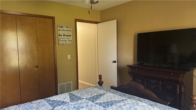 3406 W Beech Drive, Rogers, AR 72756