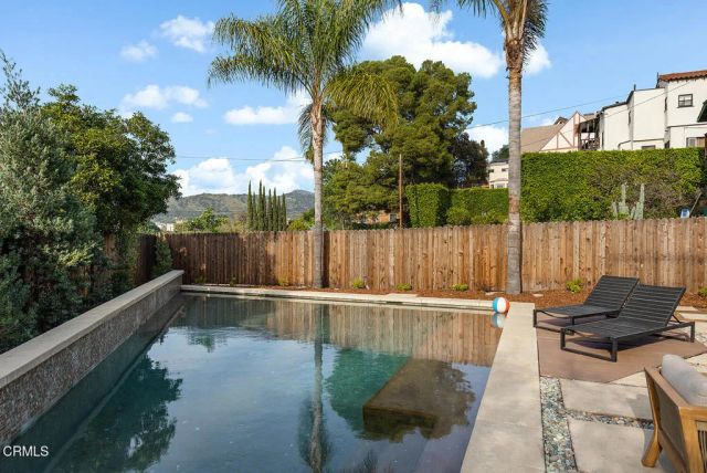 2107 Ridgeview, Los Angeles, CA 90041