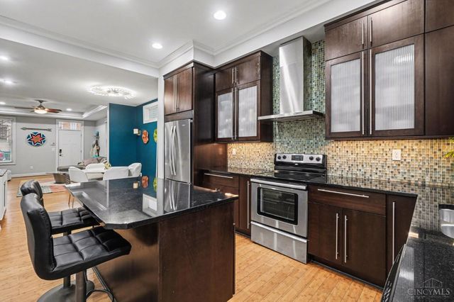 406 Stanley Avenue, Cincinnati, OH 45226