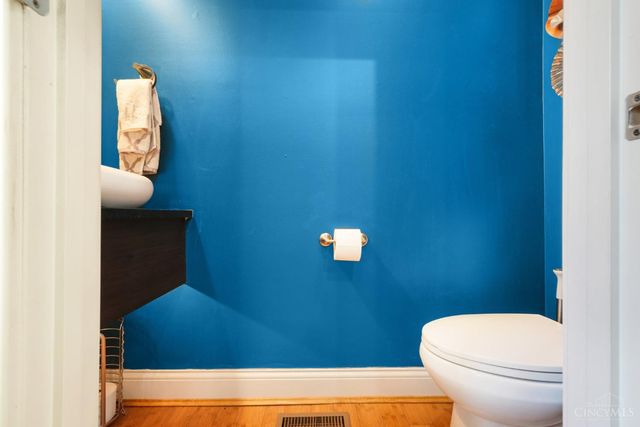 406 Stanley Avenue, Cincinnati, OH 45226