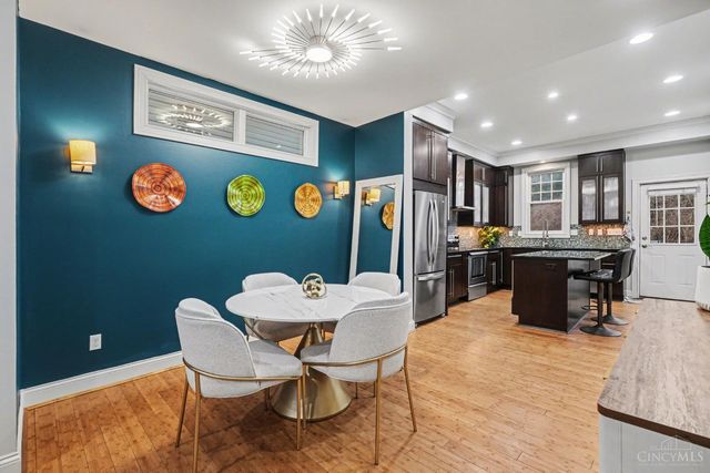 406 Stanley Avenue, Cincinnati, OH 45226