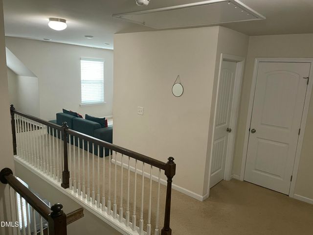 920 Cozy Oak Avenue, Cary, NC 27519