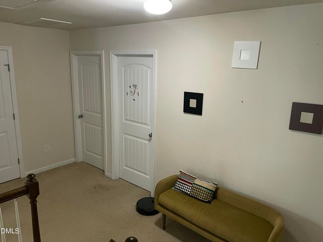 920 Cozy Oak Avenue, Cary, NC 27519