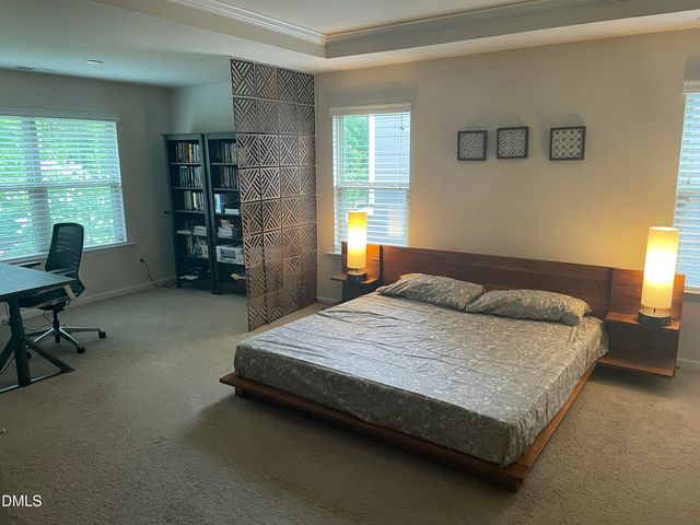920 Cozy Oak Avenue, Cary, NC 27519