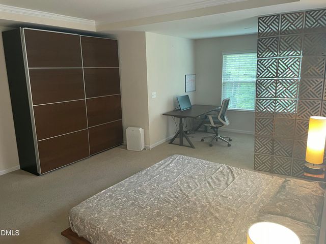 920 Cozy Oak Avenue, Cary, NC 27519