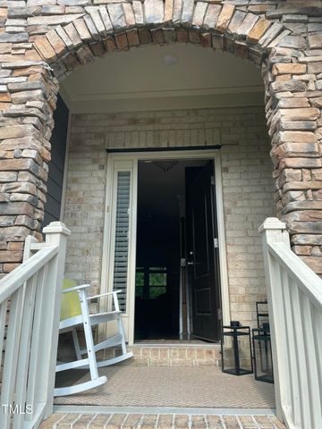 920 Cozy Oak Avenue, Cary, NC 27519