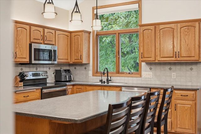 1299 St Patrick Way, Sun Prairie, WI 53590