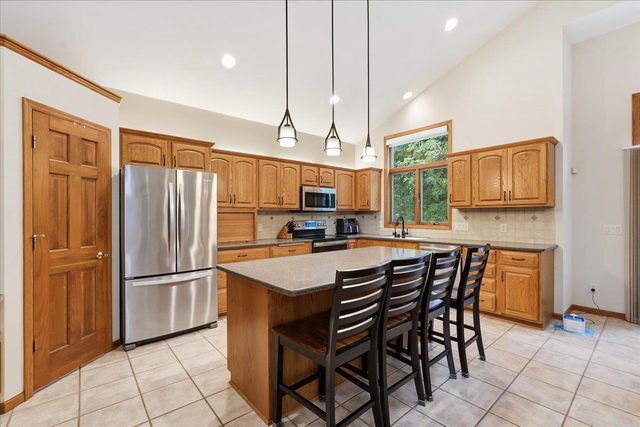 1299 St Patrick Way, Sun Prairie, WI 53590