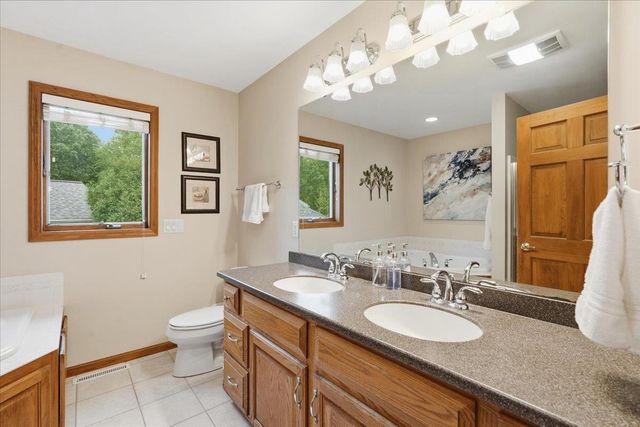 1299 St Patrick Way, Sun Prairie, WI 53590