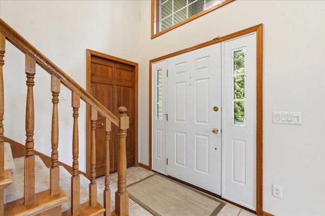 1299 St Patrick Way, Sun Prairie, WI 53590
