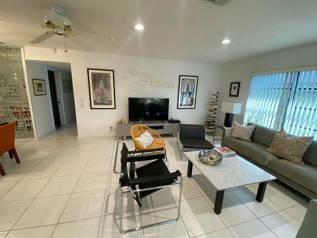 5061 Nesting Way D, Delray Beach, FL 33484