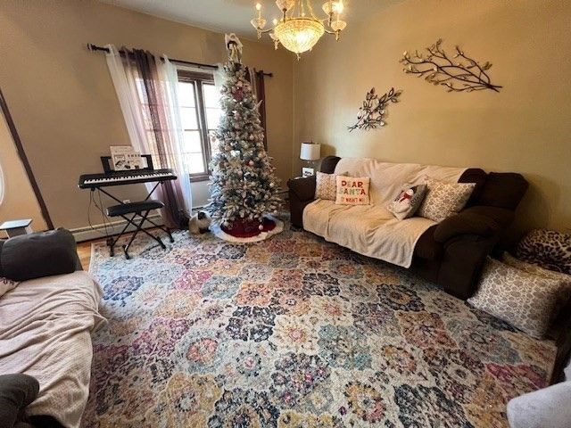 1657 Meridian St, Fall River, MA 02720