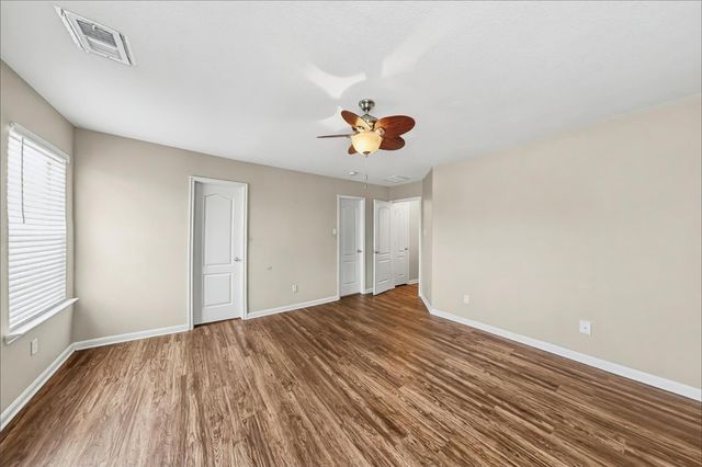 3846 Clobourne Crossing Lane, Friendswood, TX 77546