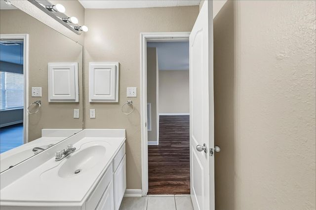 3846 Clobourne Crossing Lane, Friendswood, TX 77546