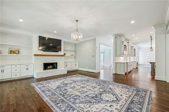 5206 Creek Walk Circle, Peachtree Corners, GA 30092