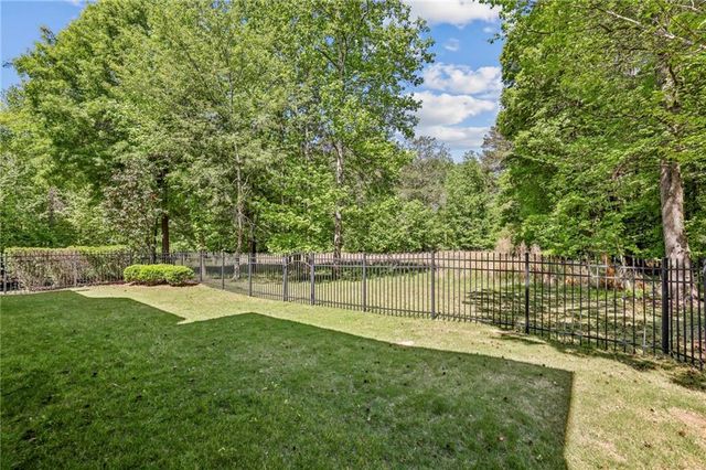 5206 Creek Walk Circle, Peachtree Corners, GA 30092
