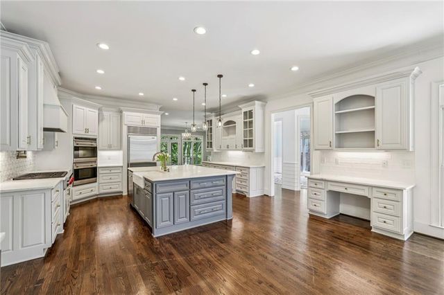 5206 Creek Walk Circle, Peachtree Corners, GA 30092