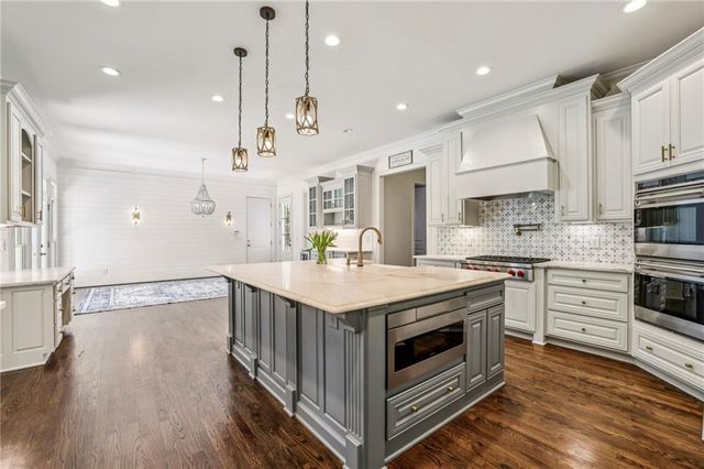 5206 Creek Walk Circle, Peachtree Corners, GA 30092