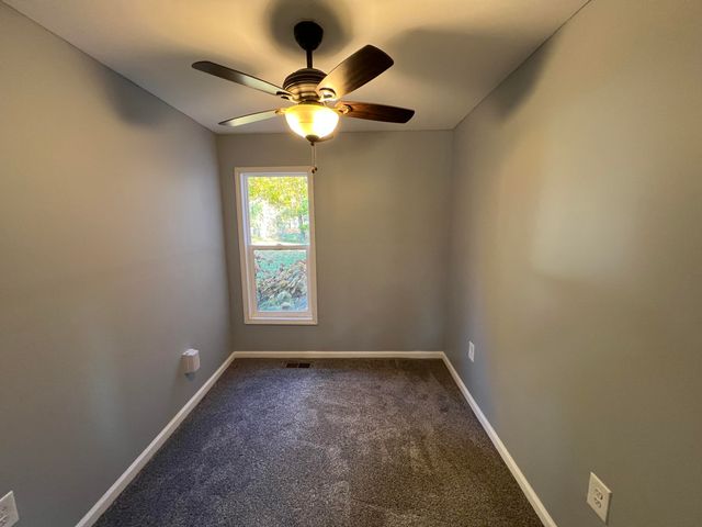 412 N Darling Avenue, Fremont, MI 49412