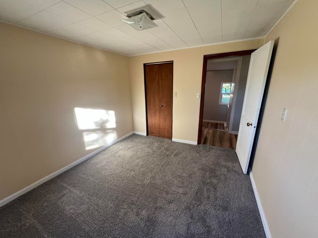 412 N Darling Avenue, Fremont, MI 49412