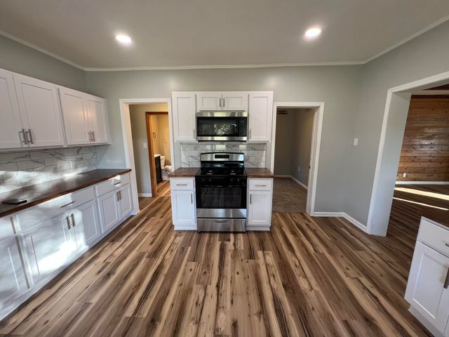 412 N Darling Avenue, Fremont, MI 49412