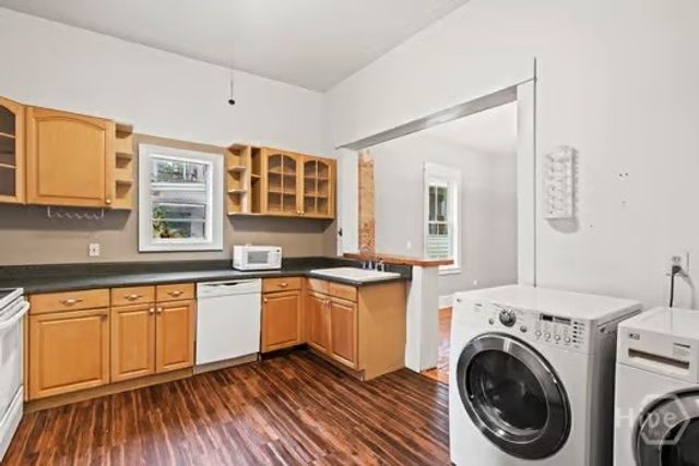 723 E Henry Street A, Savannah, GA 31401