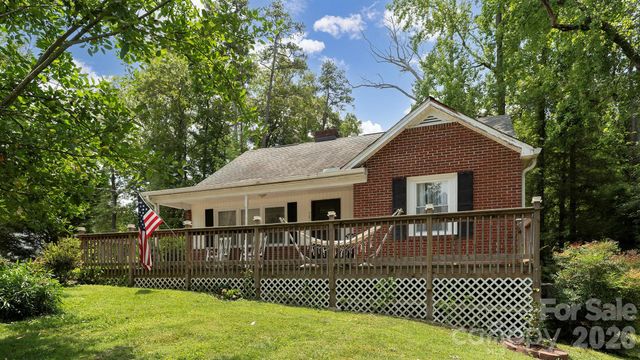 7816 E Lane Drive, Charlotte, NC 28212