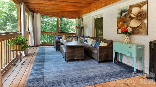7816 E Lane Drive, Charlotte, NC 28212