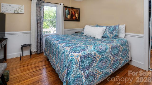 7816 E Lane Drive, Charlotte, NC 28212