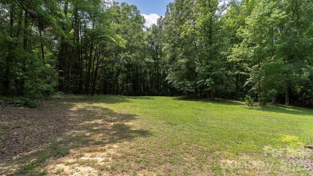 7816 E Lane Drive, Charlotte, NC 28212