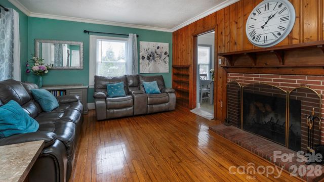 7816 E Lane Drive, Charlotte, NC 28212
