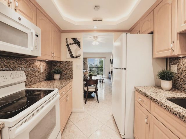201 178th Drive 439, Sunny Isles Beach, FL 33160