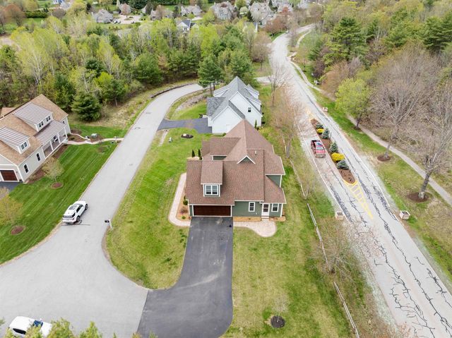 22 Darwin Place, Laconia, NH 03246