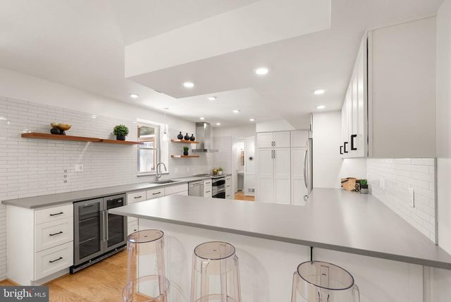 6010 BENALDER DR, Bethesda, MD 20816
