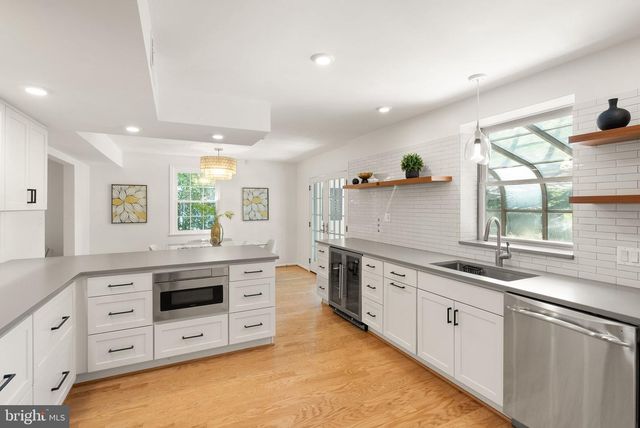 6010 BENALDER DR, Bethesda, MD 20816