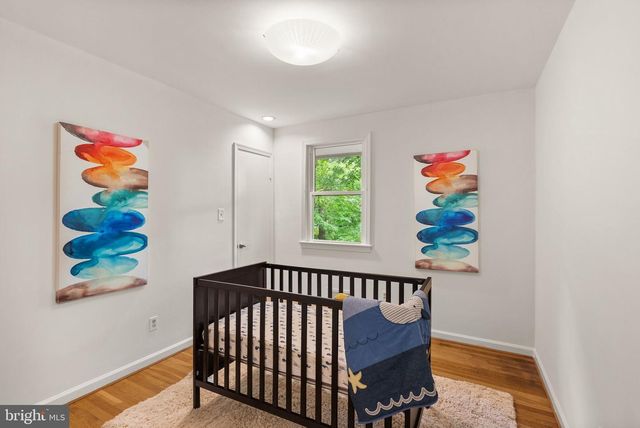6010 BENALDER DR, Bethesda, MD 20816