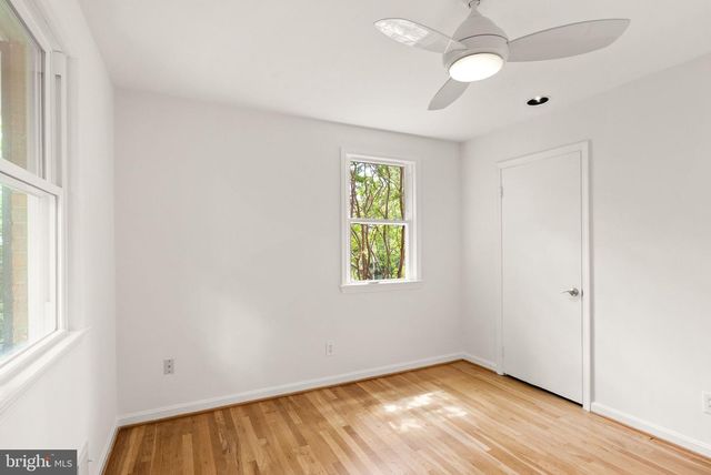 6010 BENALDER DR, Bethesda, MD 20816