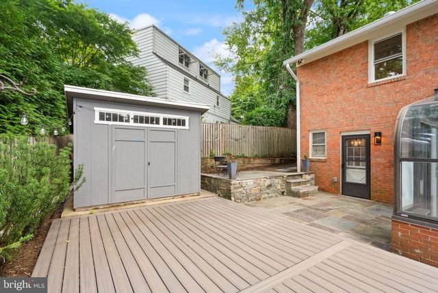 6010 BENALDER DR, Bethesda, MD 20816