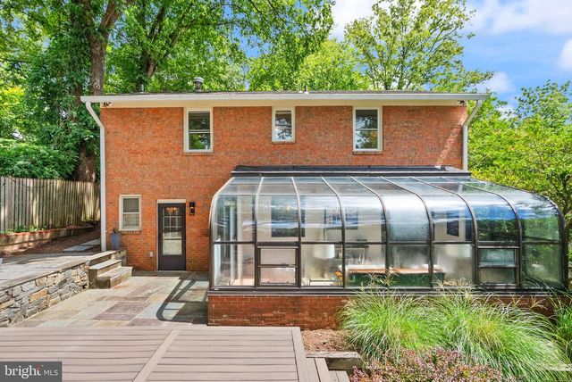 6010 BENALDER DR, Bethesda, MD 20816