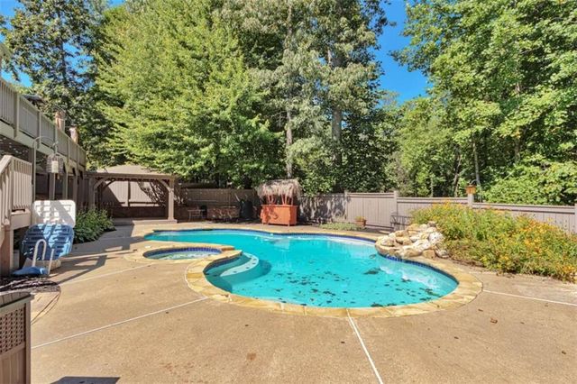 1421 Castlebrooke Way, Marietta, GA 30066